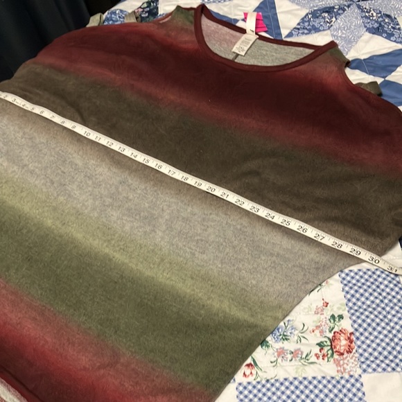 Lovely J Dolman Sleeve Tunic Top - Picture 5 of 6